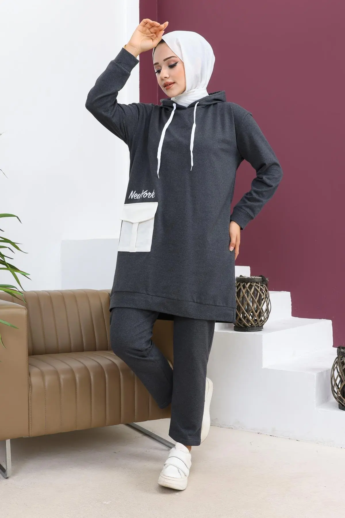 Sports Suit With Pockets-detail