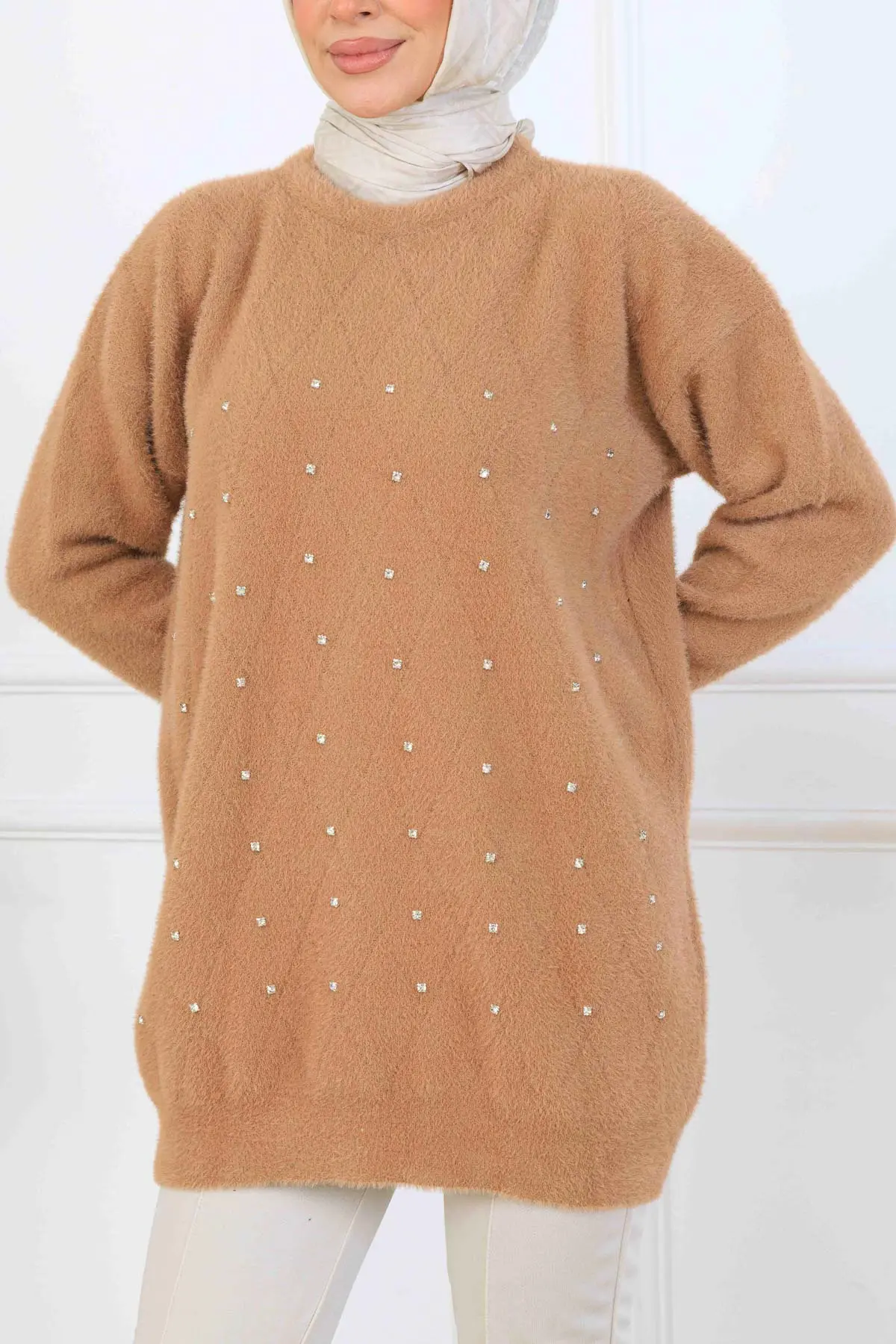 Stone-detail Knit Tunic S3008 Mink-detail
