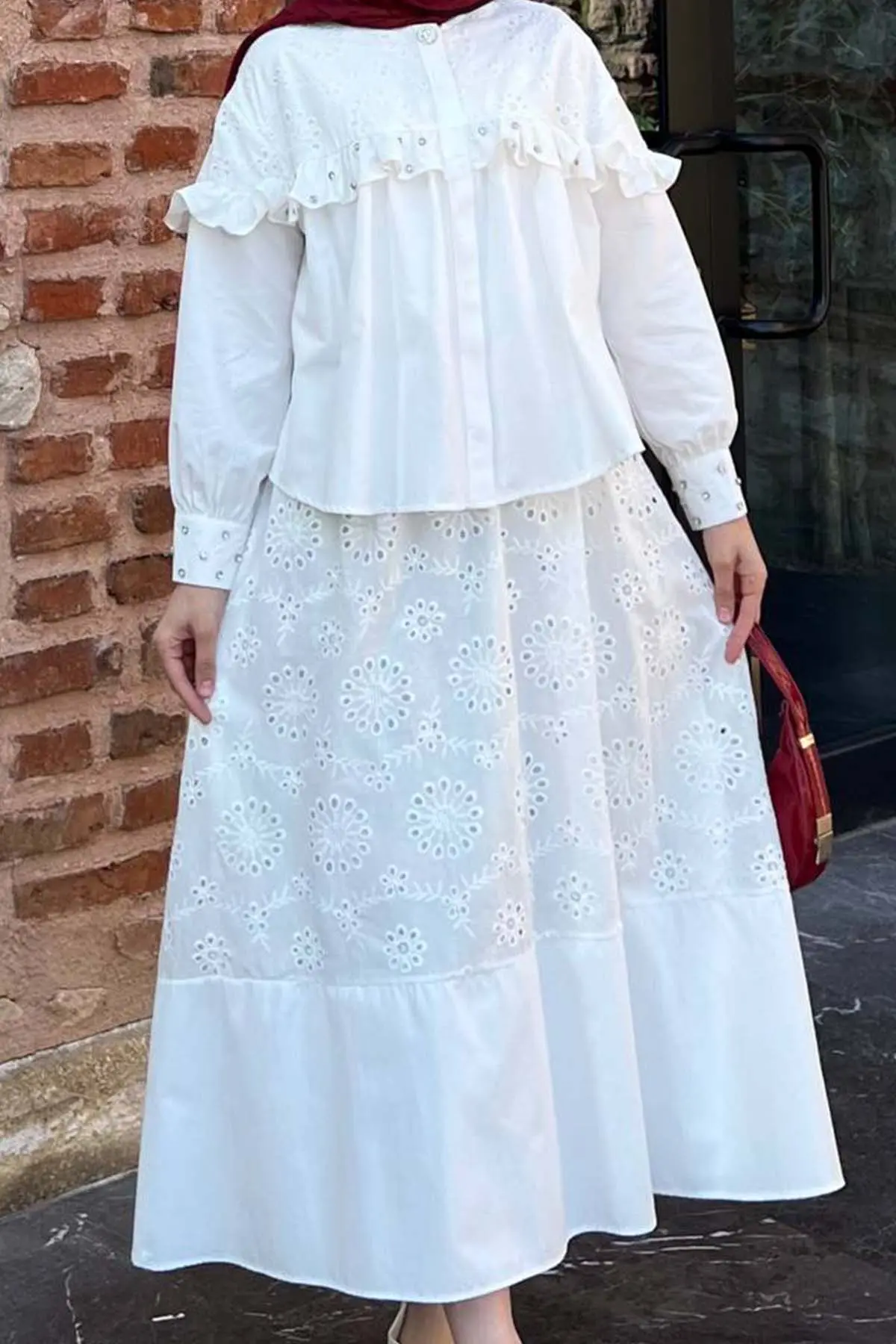 Stone Detailed Brode Skirt Suit-detail