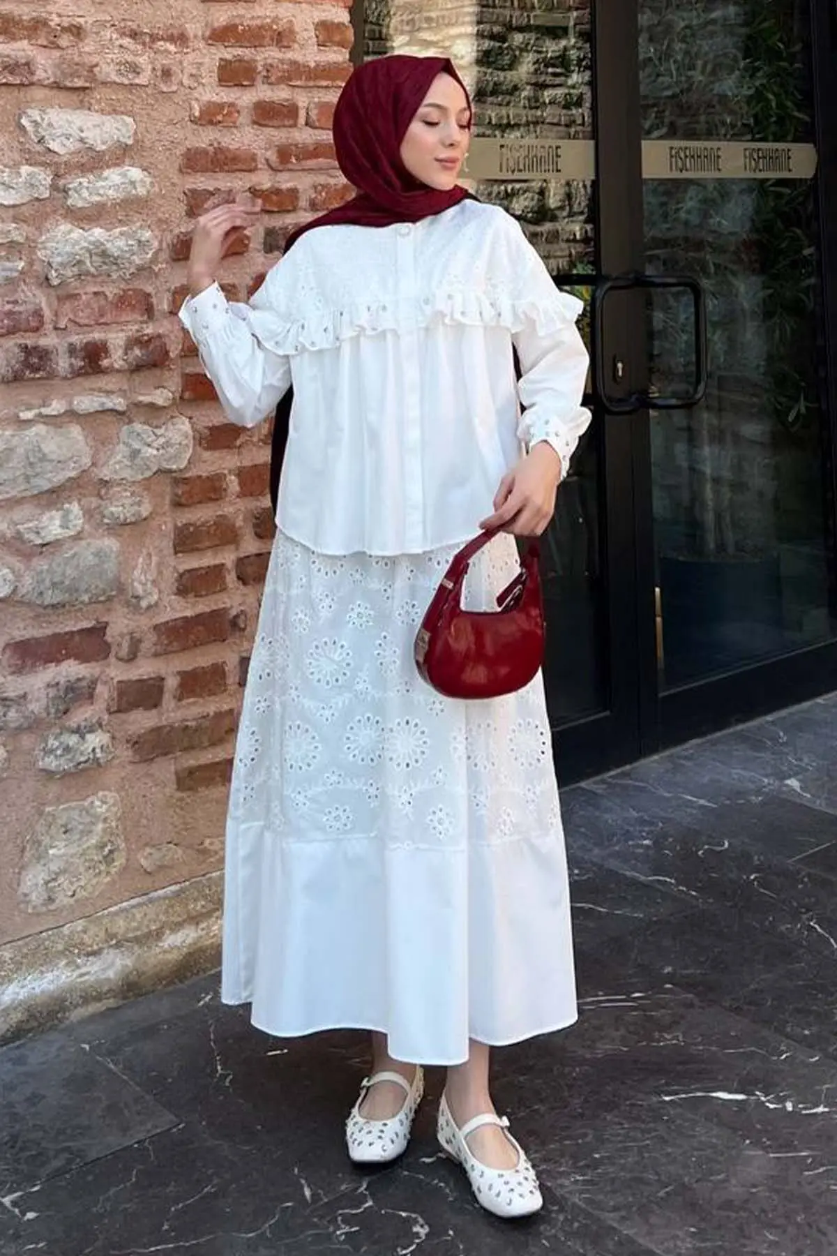 Stone Detailed Brode Skirt Suit-detail