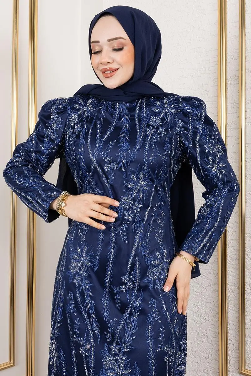 Stone Detailed Evening Dress-detail