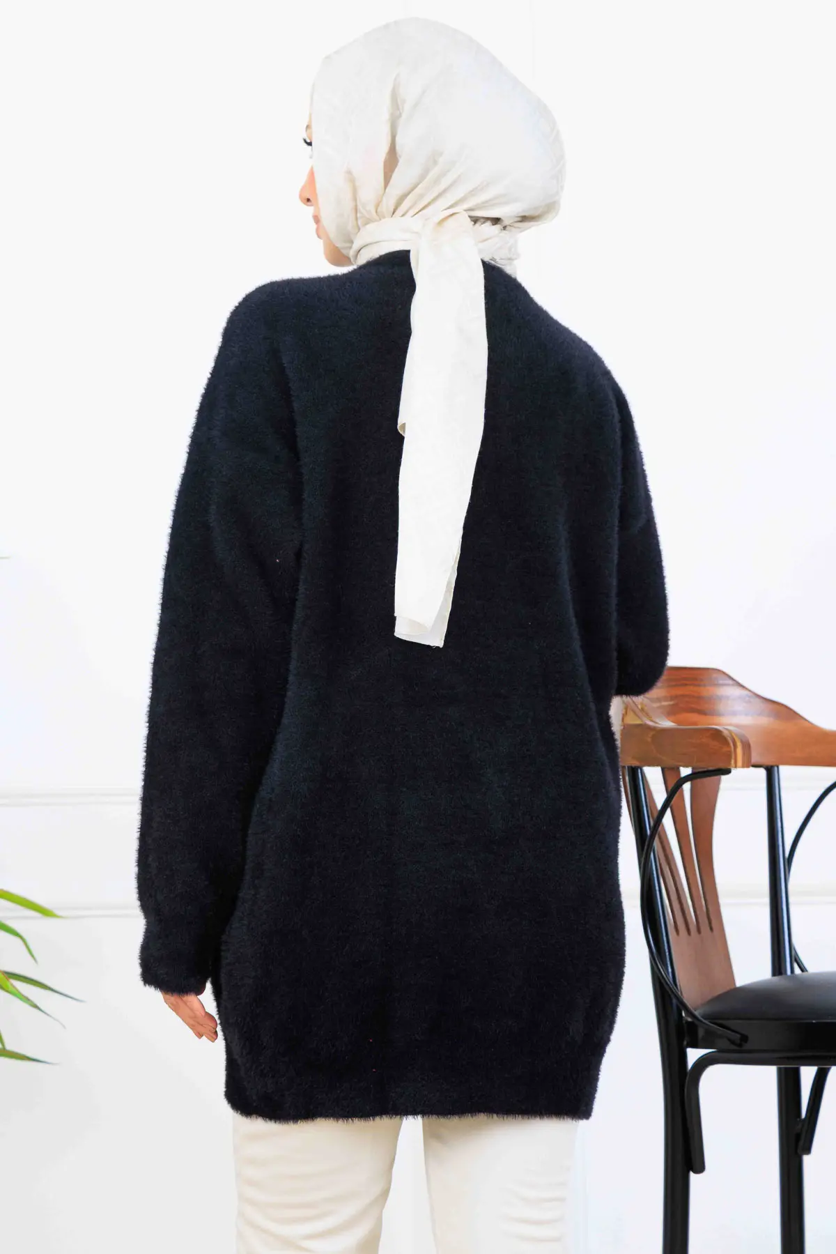 Stone Detailed Knit Tunic-detail