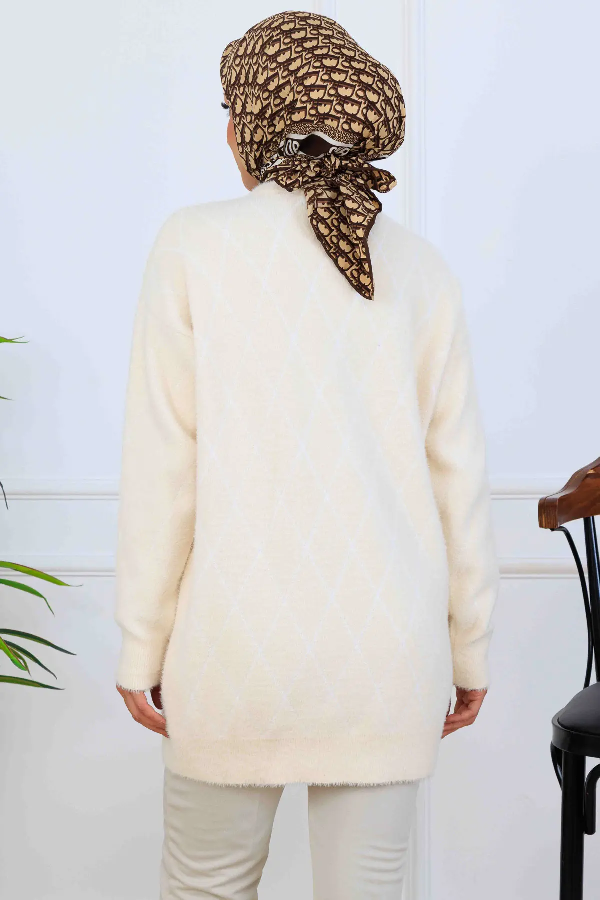 Stone Detailed Knit Tunic-detail