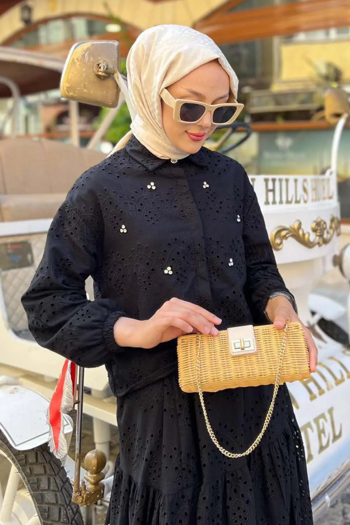 Stone Detailed Scallop Skirt Suit-detail