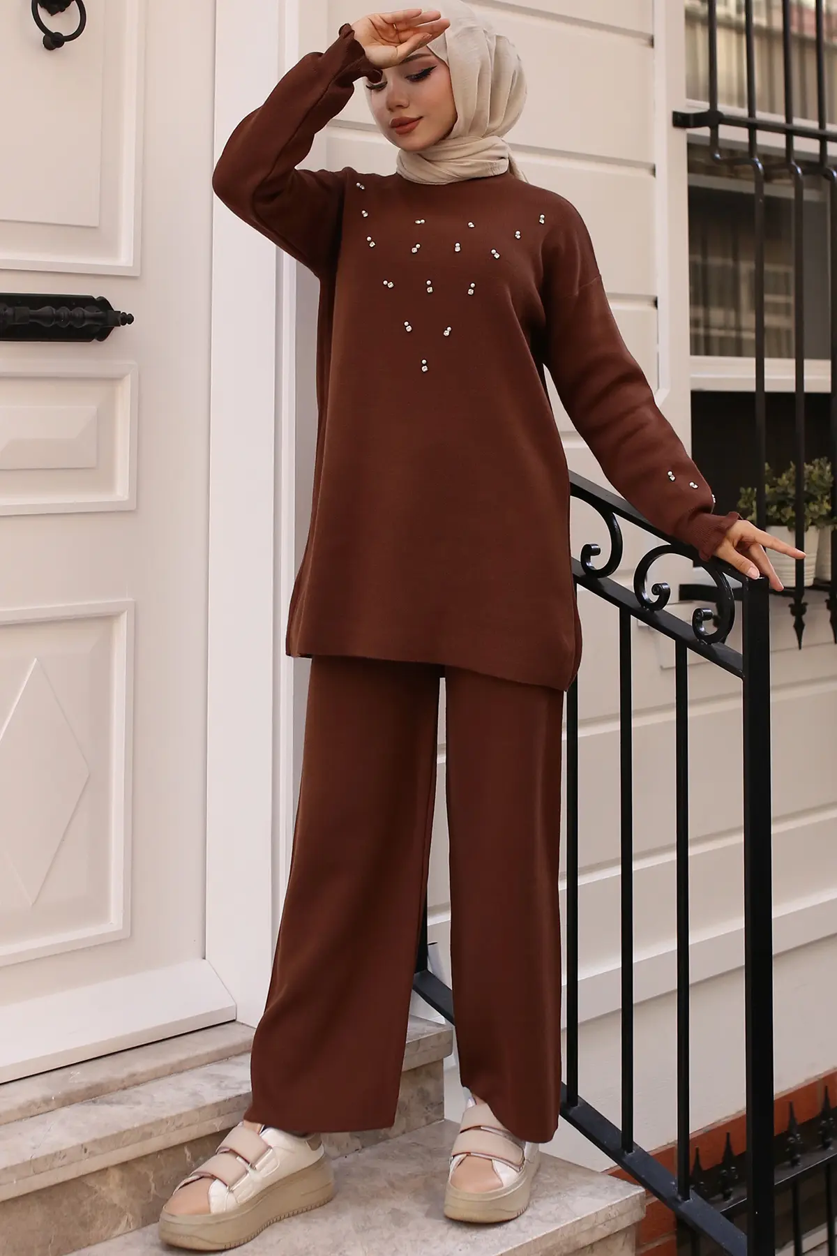 Stone Detailed Tricot Suit-detail