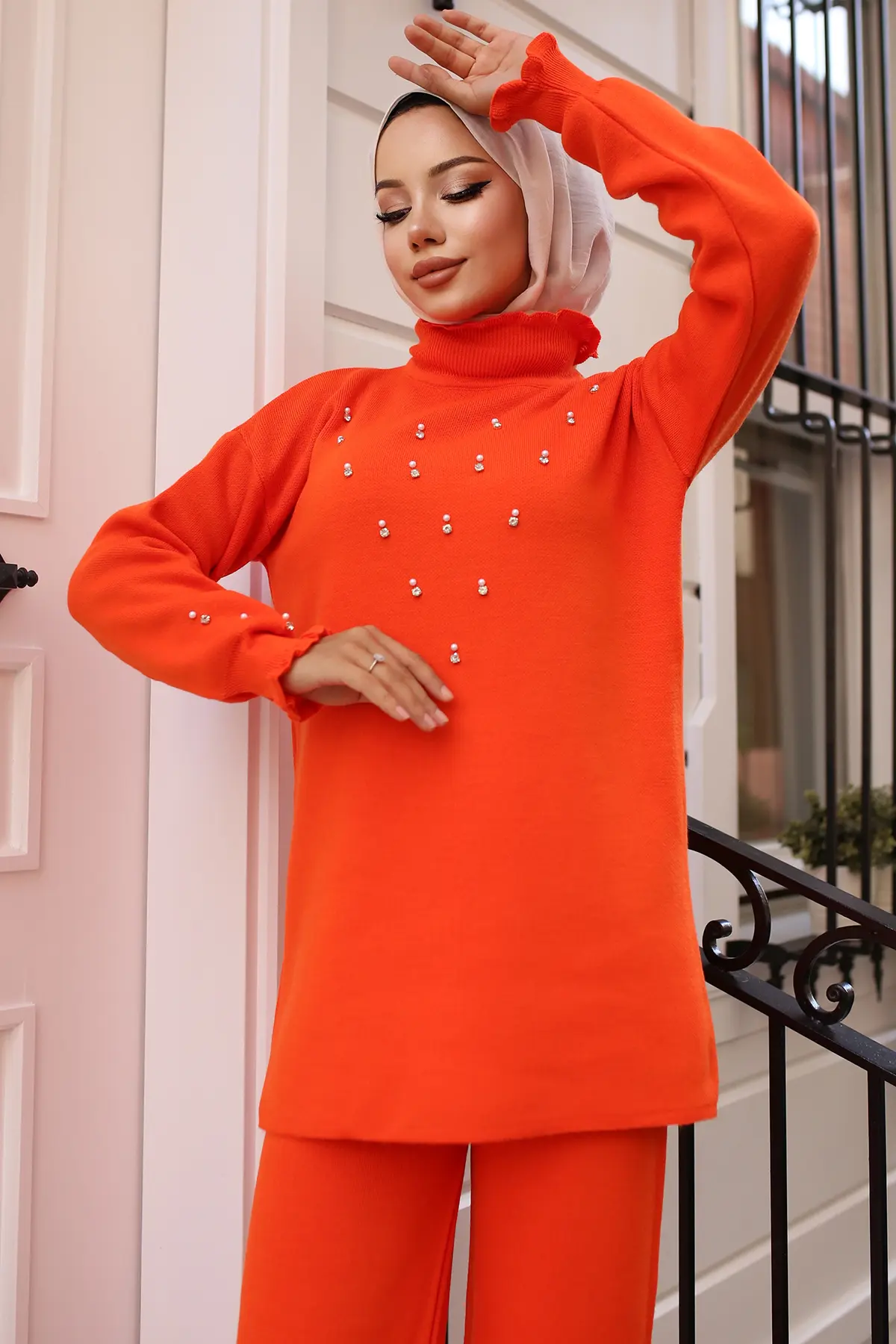 Stone Detailed Tricot Suit-detail