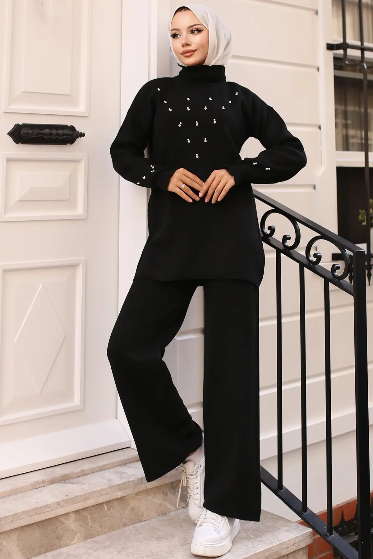 Stone Detailed Tricot Suit-detail