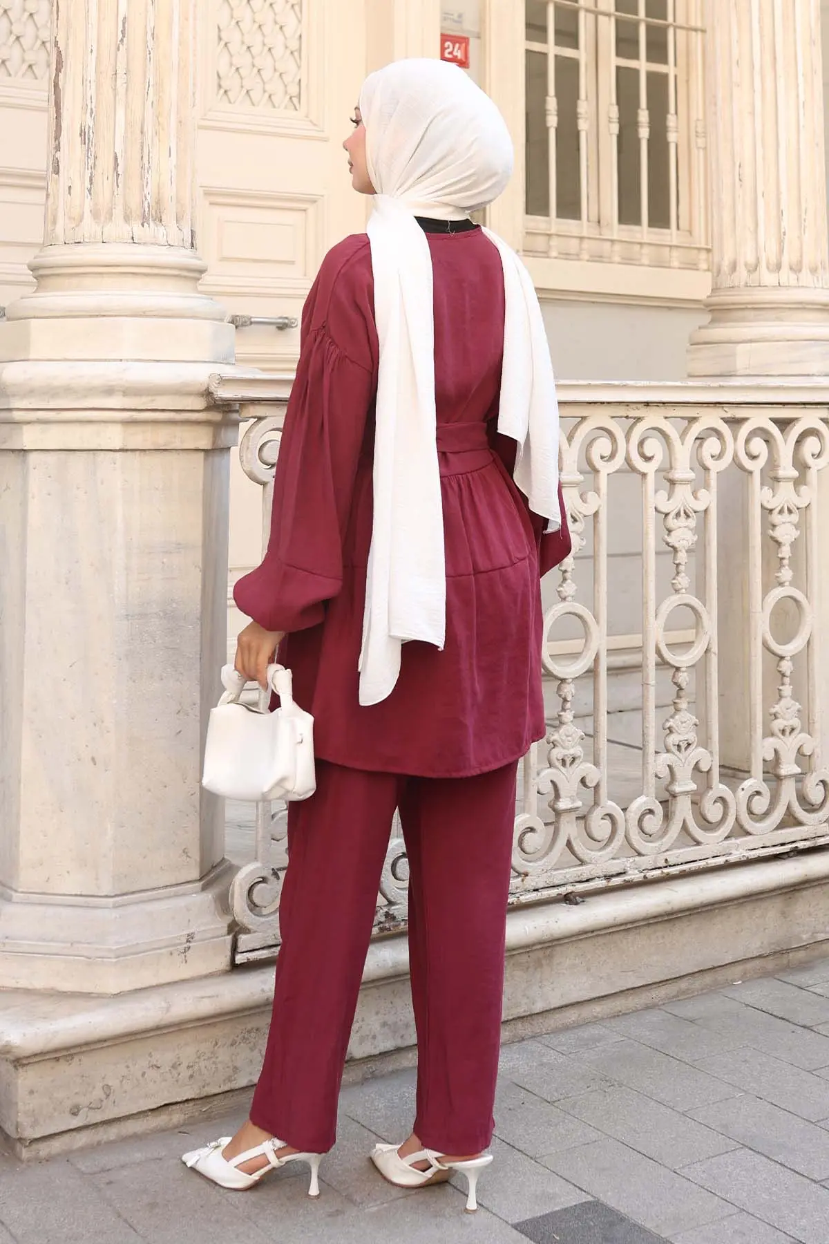 Stone Detailed Two Piece Set-detail