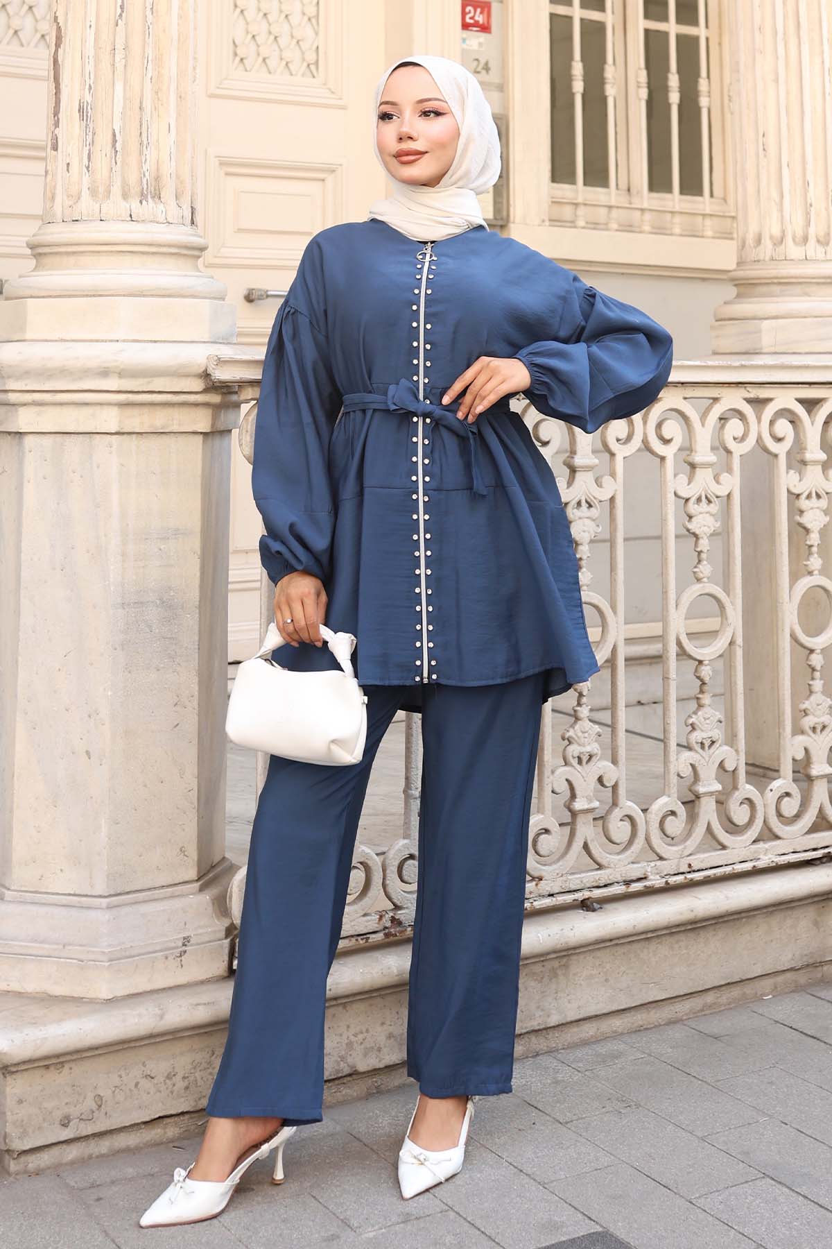 Stone Detailed Two Piece Set