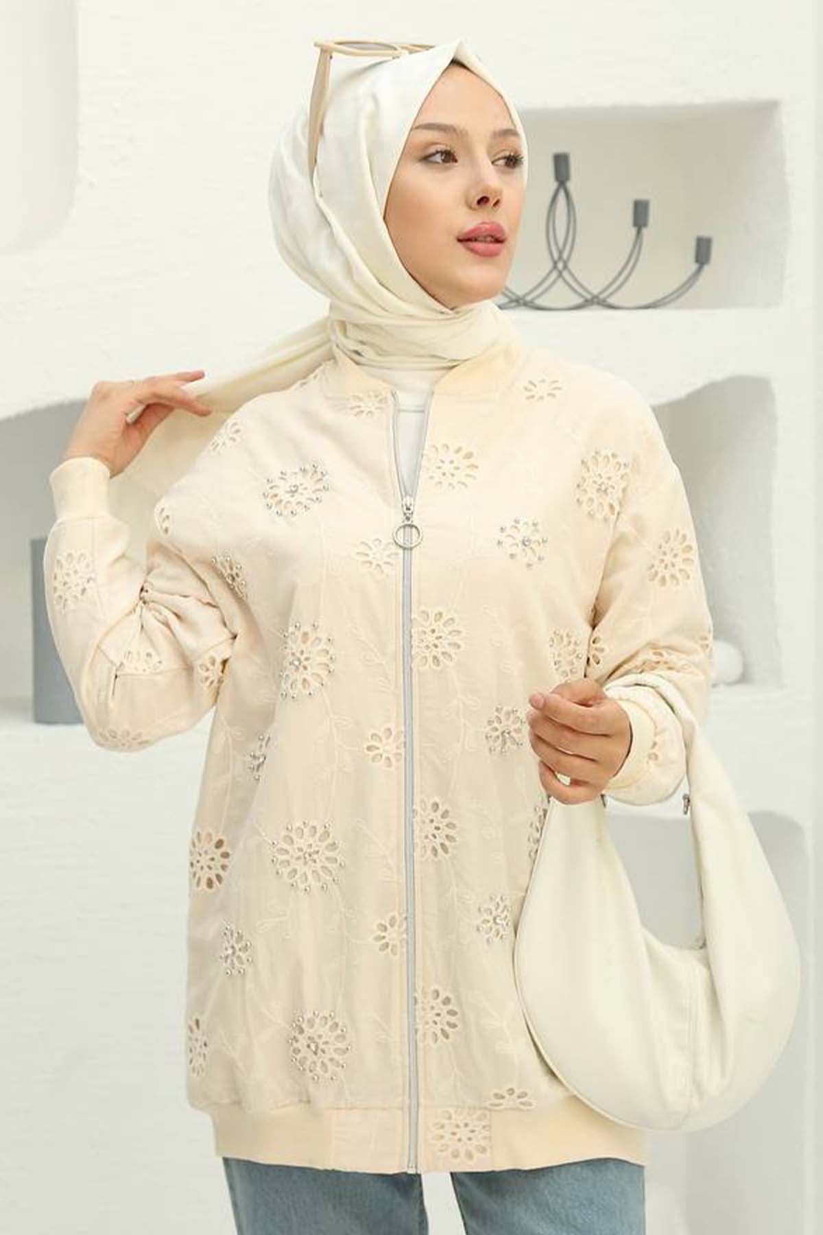 Stone Embroidered Brode Cardigan