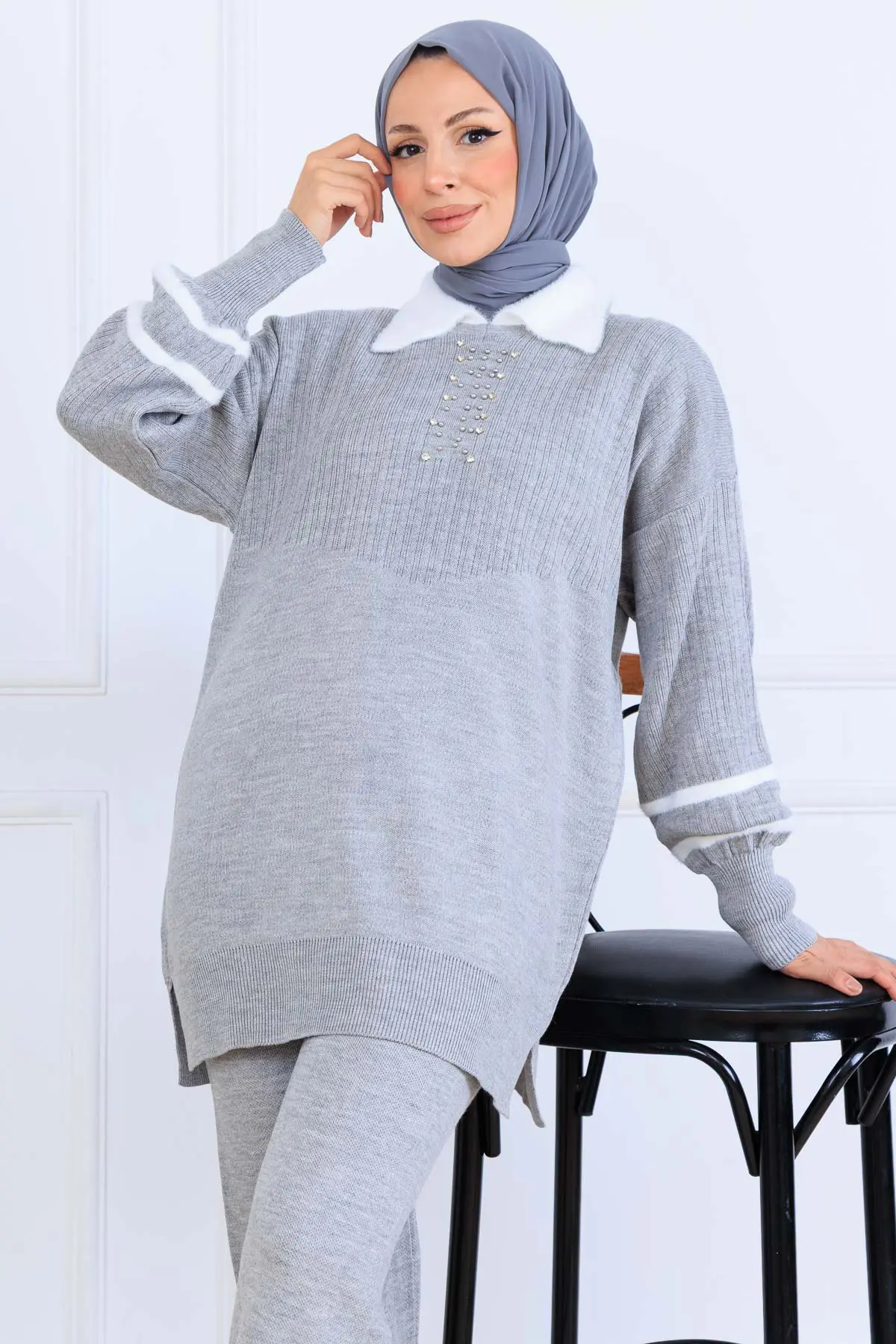 Stone Embroidered Knitwear Set-detail