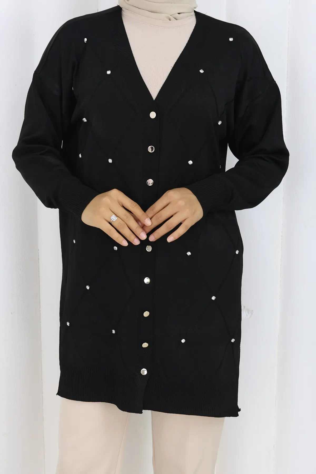 Stoned Diamond Patterned Long Cardigan-detail