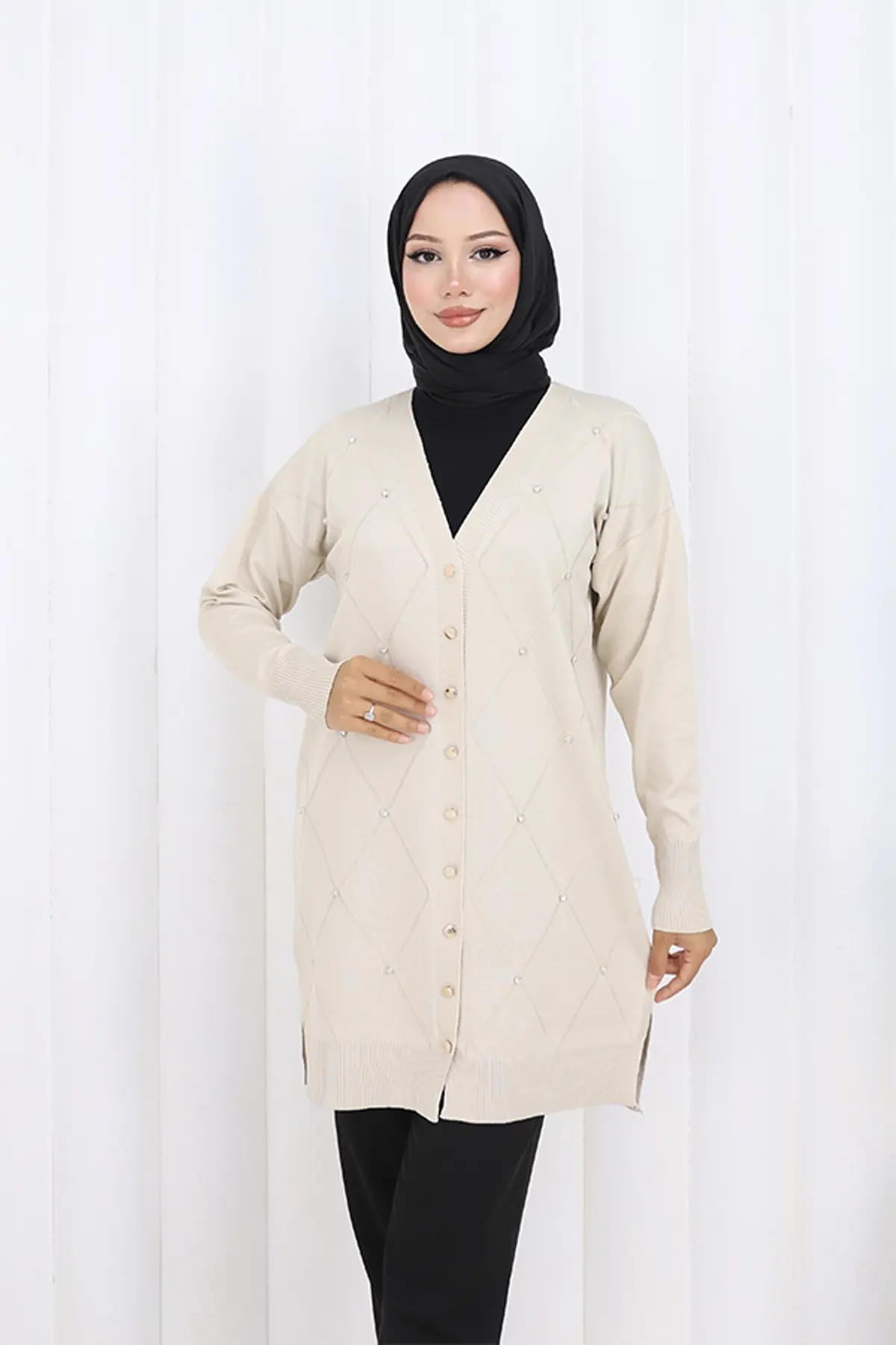 Stoned Diamond Patterned Long Cardigan-detail