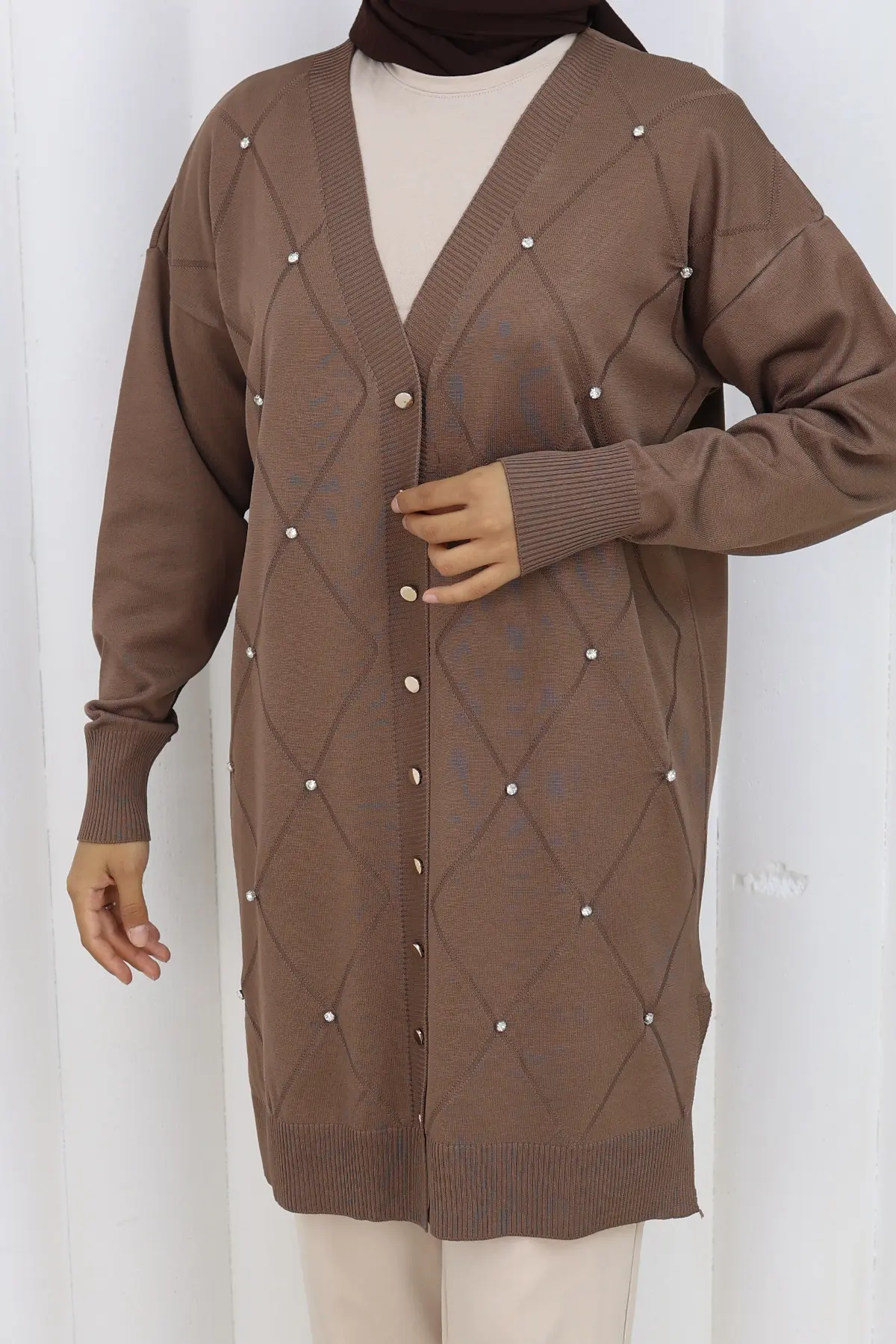 Stoned Diamond Patterned Long Cardigan-detail
