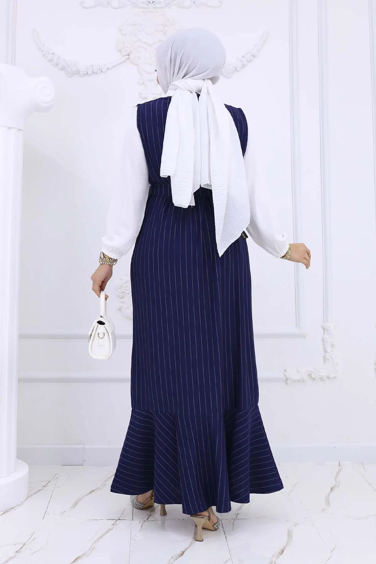 Stripe Detailed Brooch Dress-detail