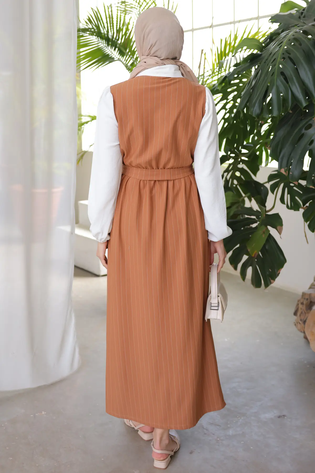 Stripe Detailed Collar Dress-detail