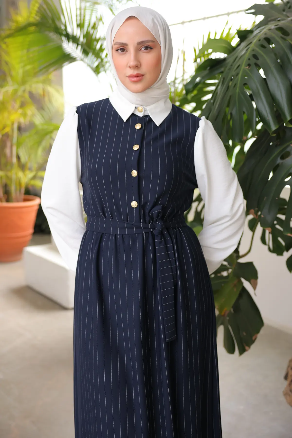 Stripe Detailed Collar Dress-detail