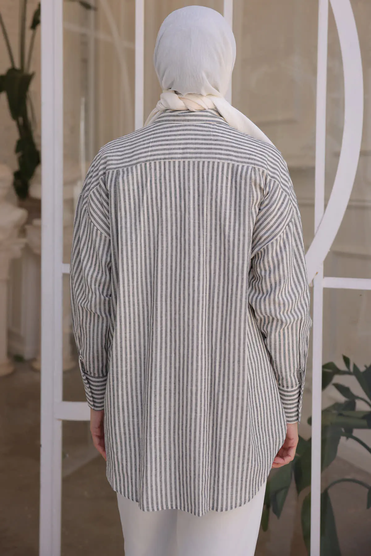 Striped Casual Shirt-detail