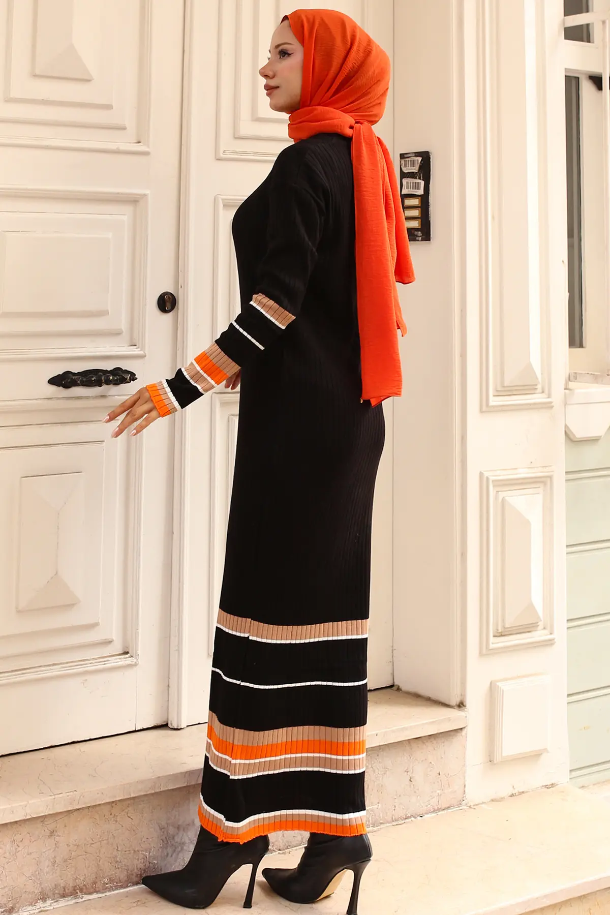 Striped Detailed Knit Dress-detail