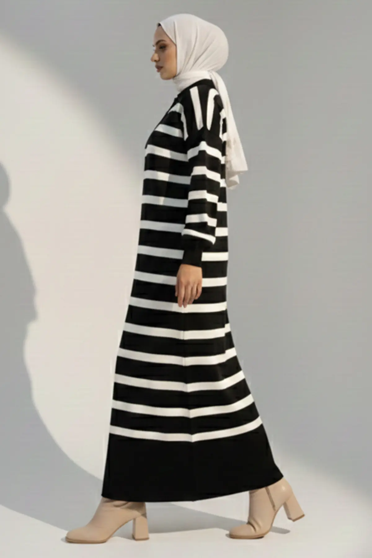 Striped Knit Dress With Button Detail On The Collar-detail