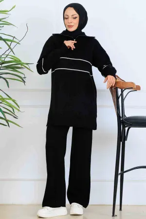 Striped Knitwear Suit With Zippered Collar