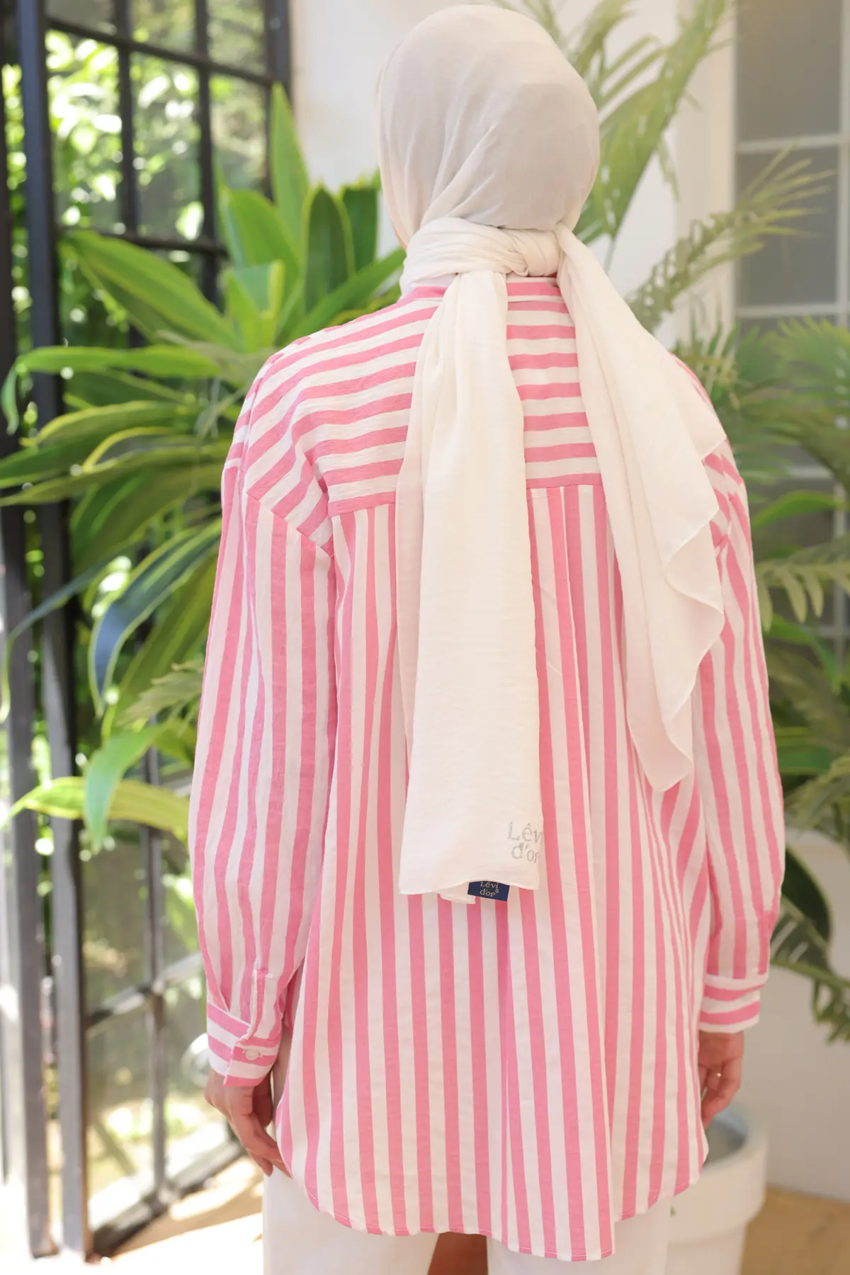 Striped Shirt With Rose Accessories-detail