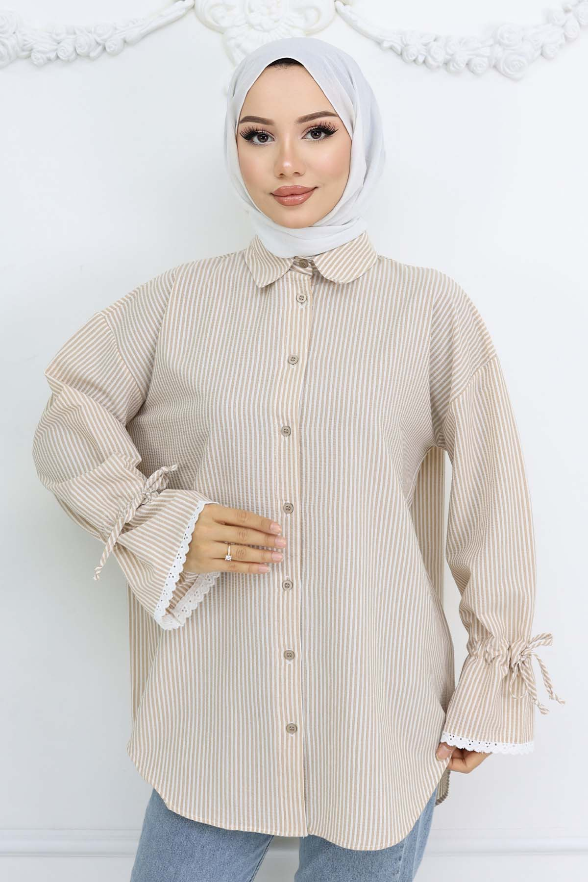 Striped Shirt With Scalloped Sleeves