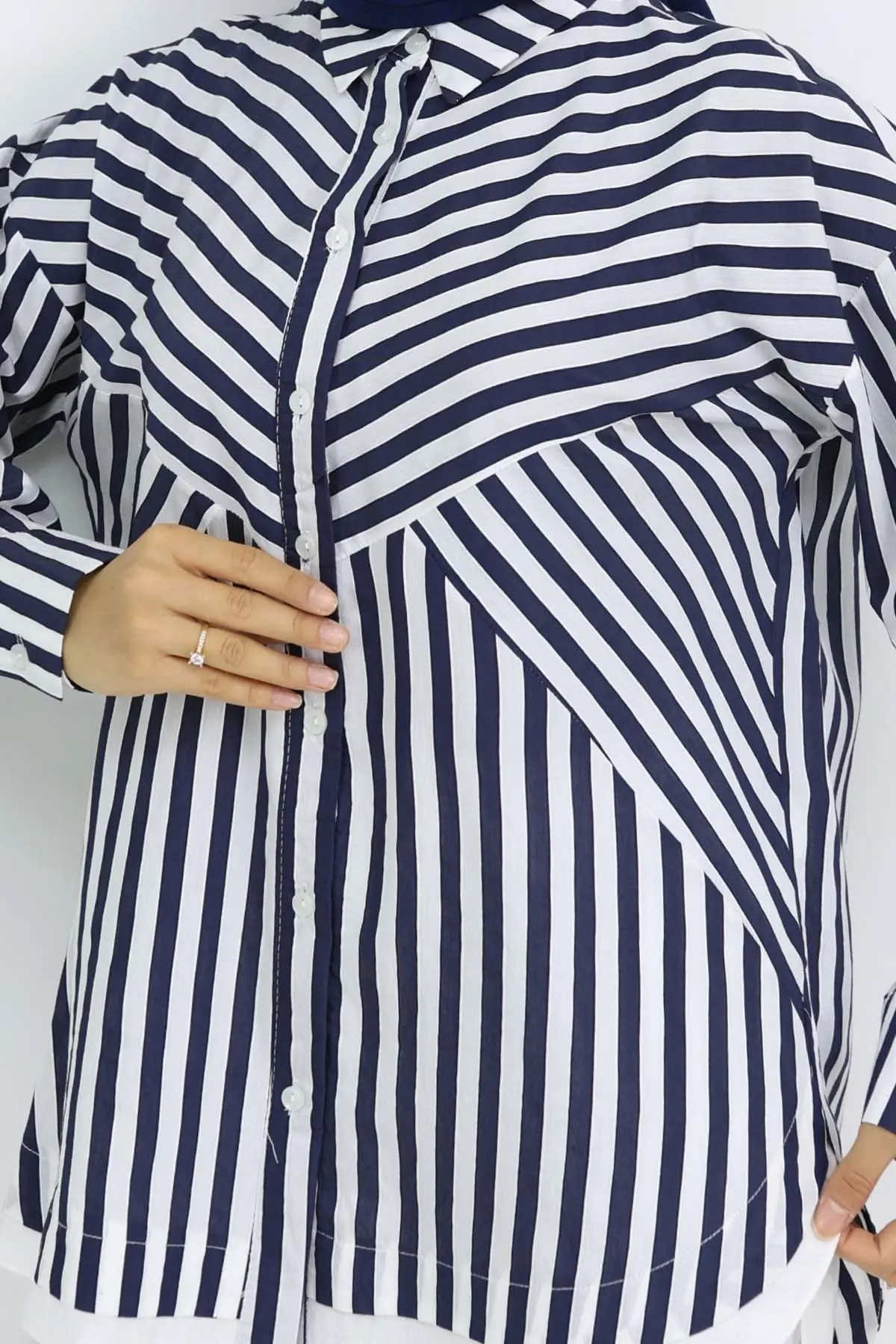 Striped Shirt-detail