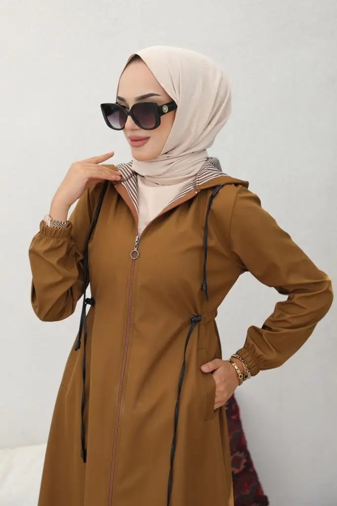 Tan Seasonal Cap-detail