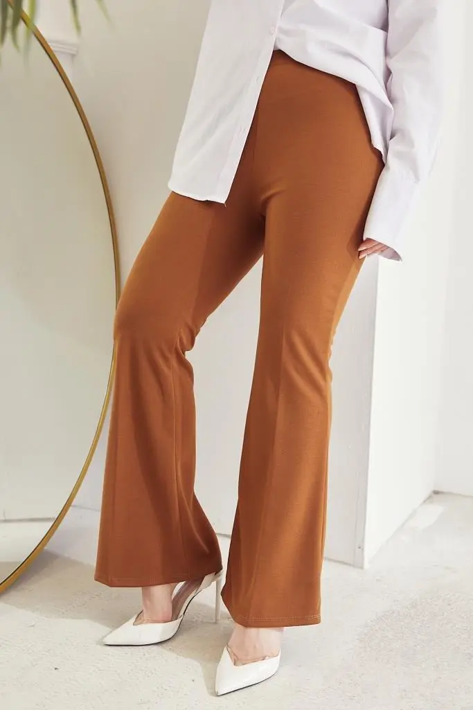 Tan Spanish Leg Fabric Trousers-detail