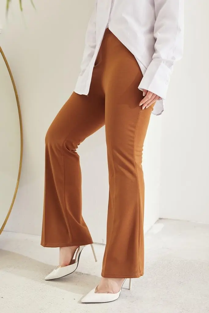 Tan Spanish Leg Fabric Trousers-detail