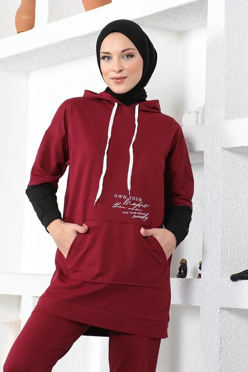 Text Printed Sports Suit-detail