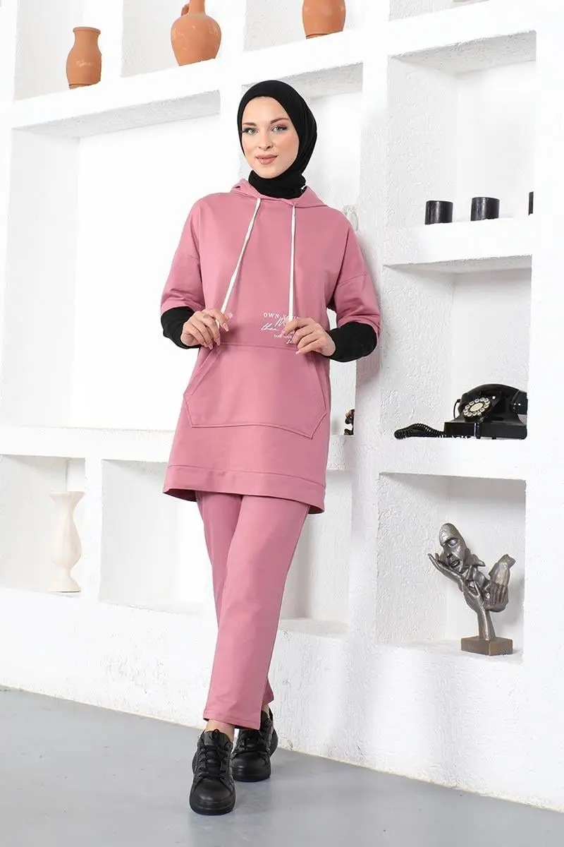 Text Printed Sports Suit-detail