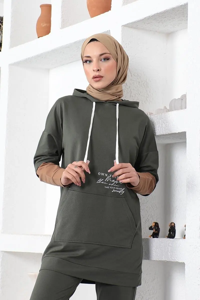 Text Printed Sports Suit-detail