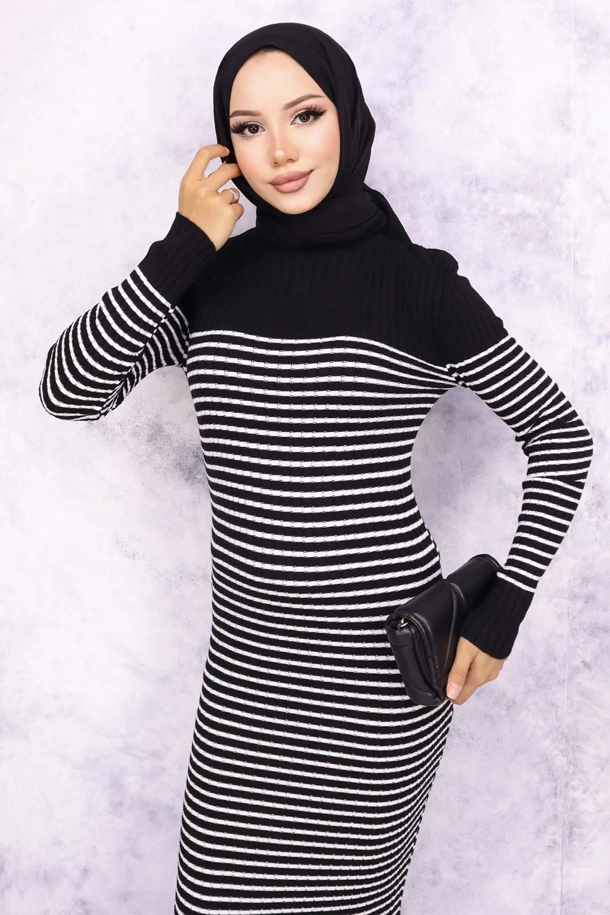 Turtleneck Striped Dress-detail