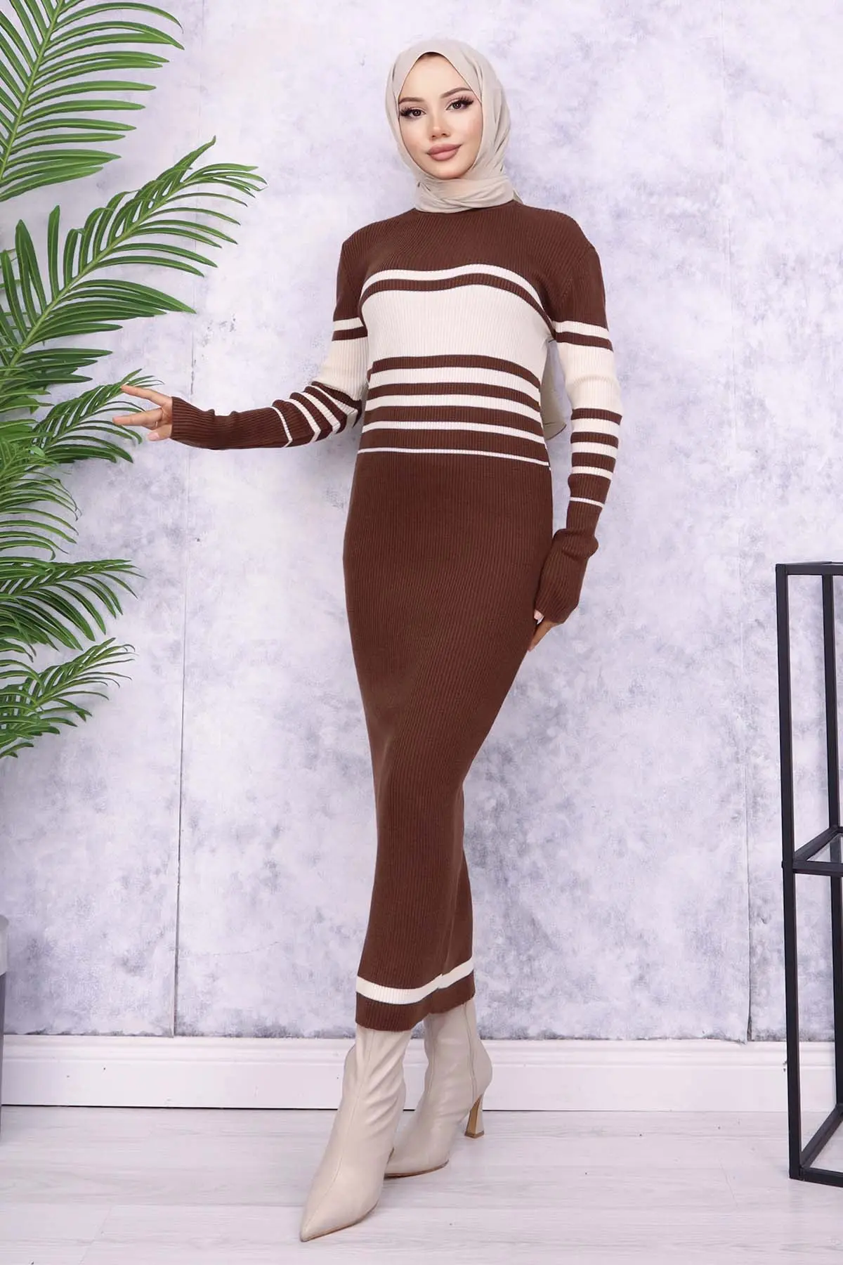 Turtleneck Sweater Dress-detail