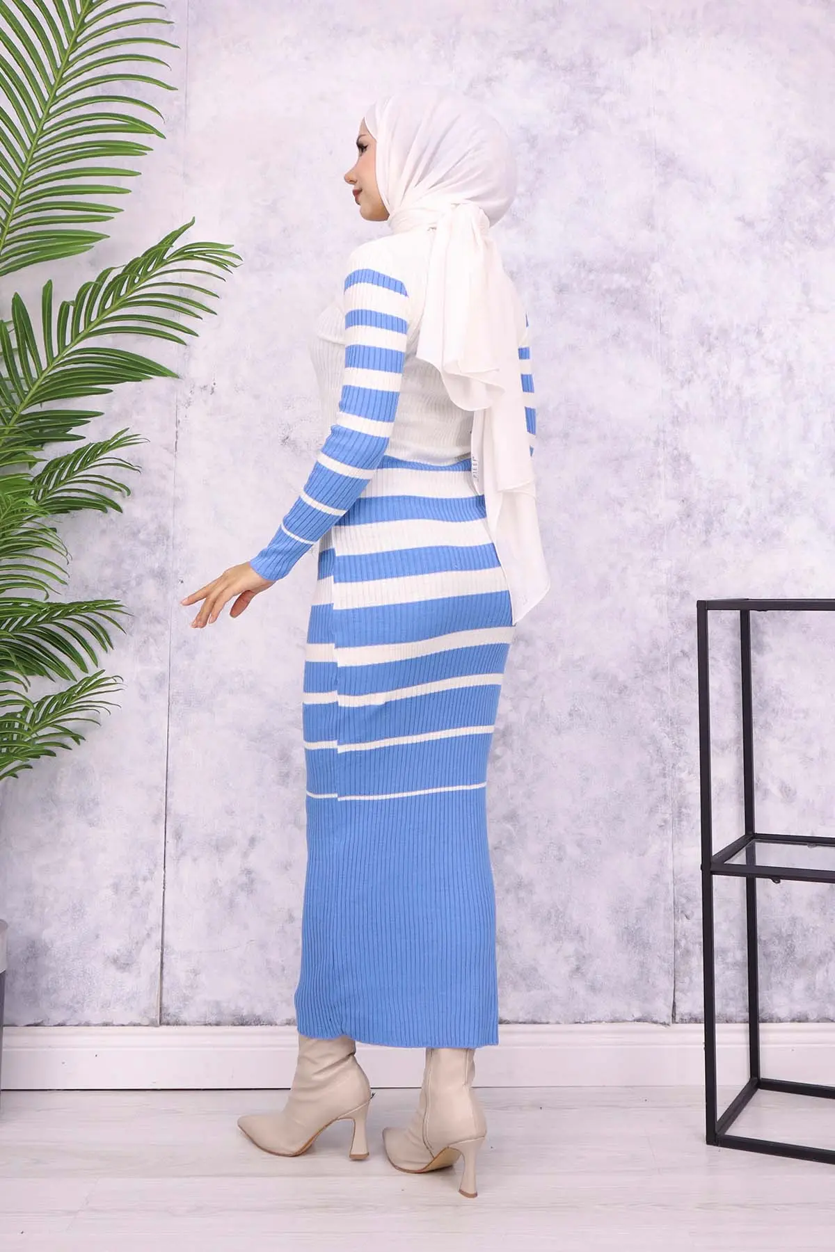 Turtleneck Sweater Dress-detail