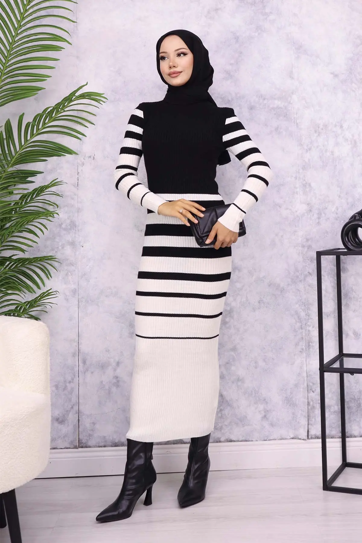 Turtleneck Sweater Dress-detail