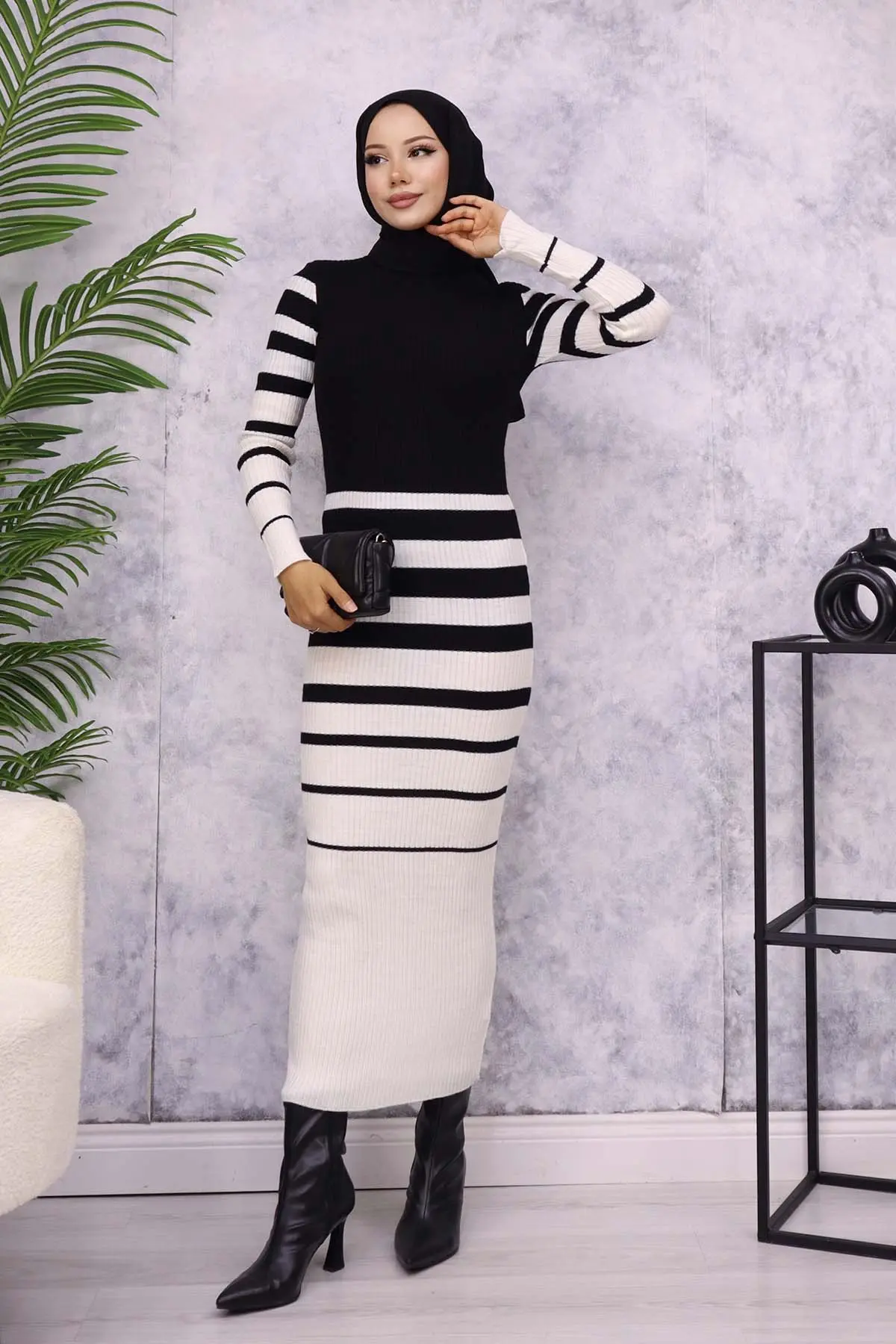 Turtleneck Sweater Dress-detail