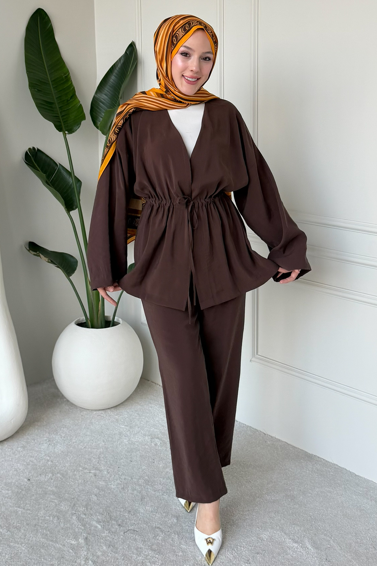 Two-piece Set With Tie