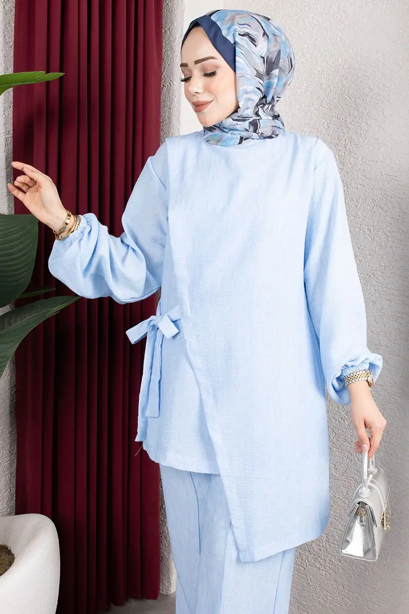 Two-piece Set With Waist Tie-detail