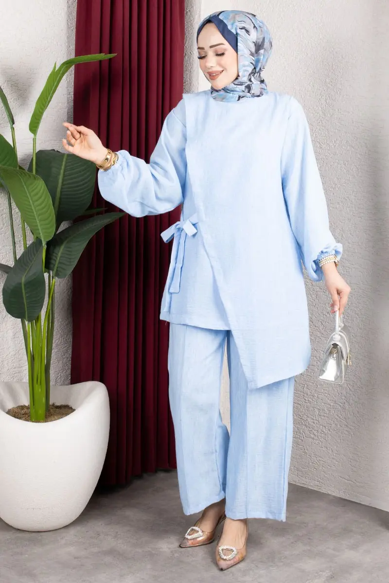 Two-piece Set With Waist Tie-detail