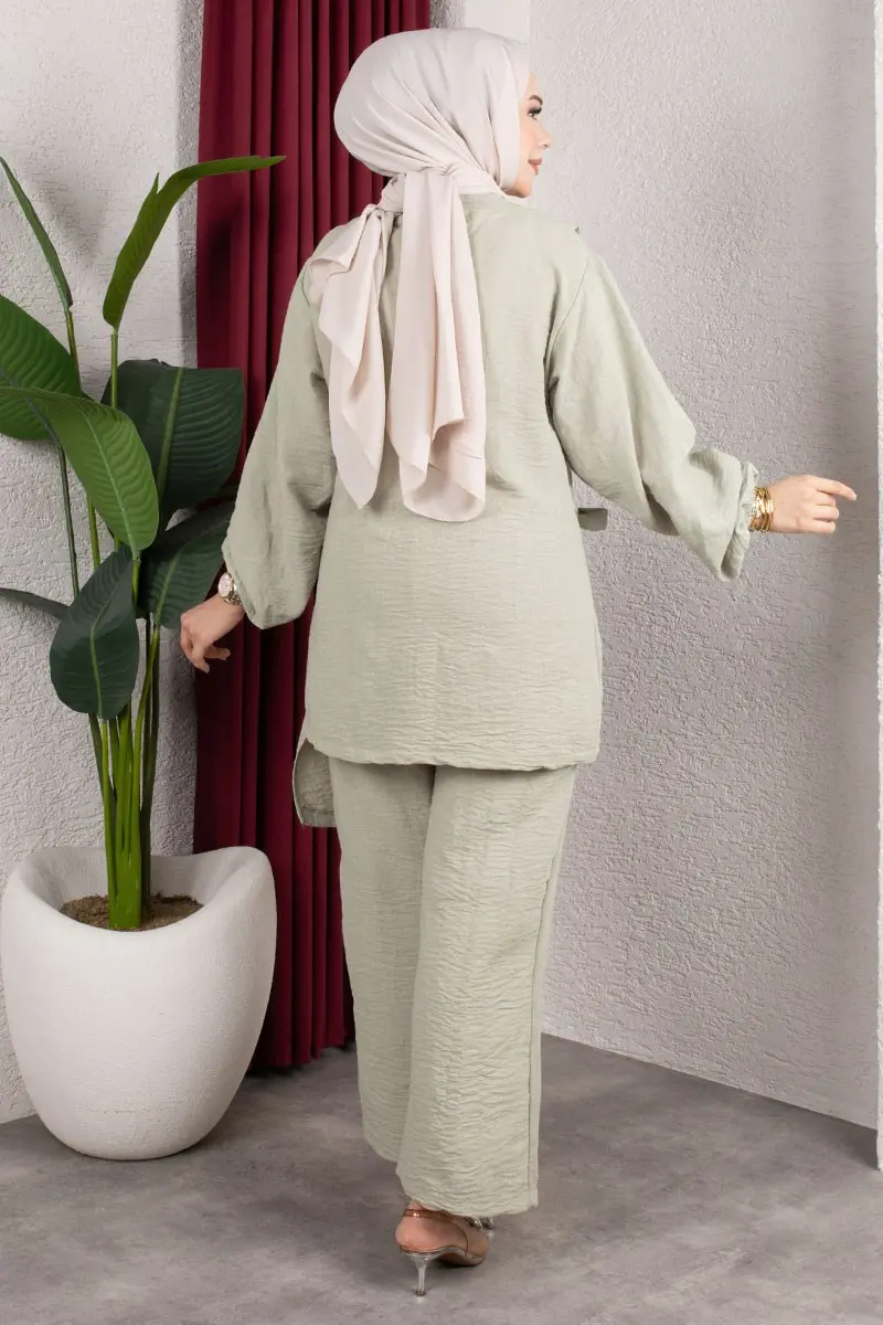 Two-piece Set With Waist Tie-detail
