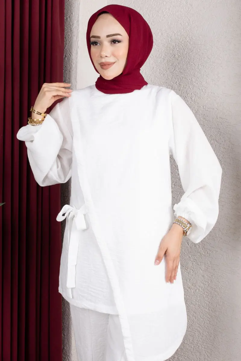 Two-piece Set With Waist Tie-detail
