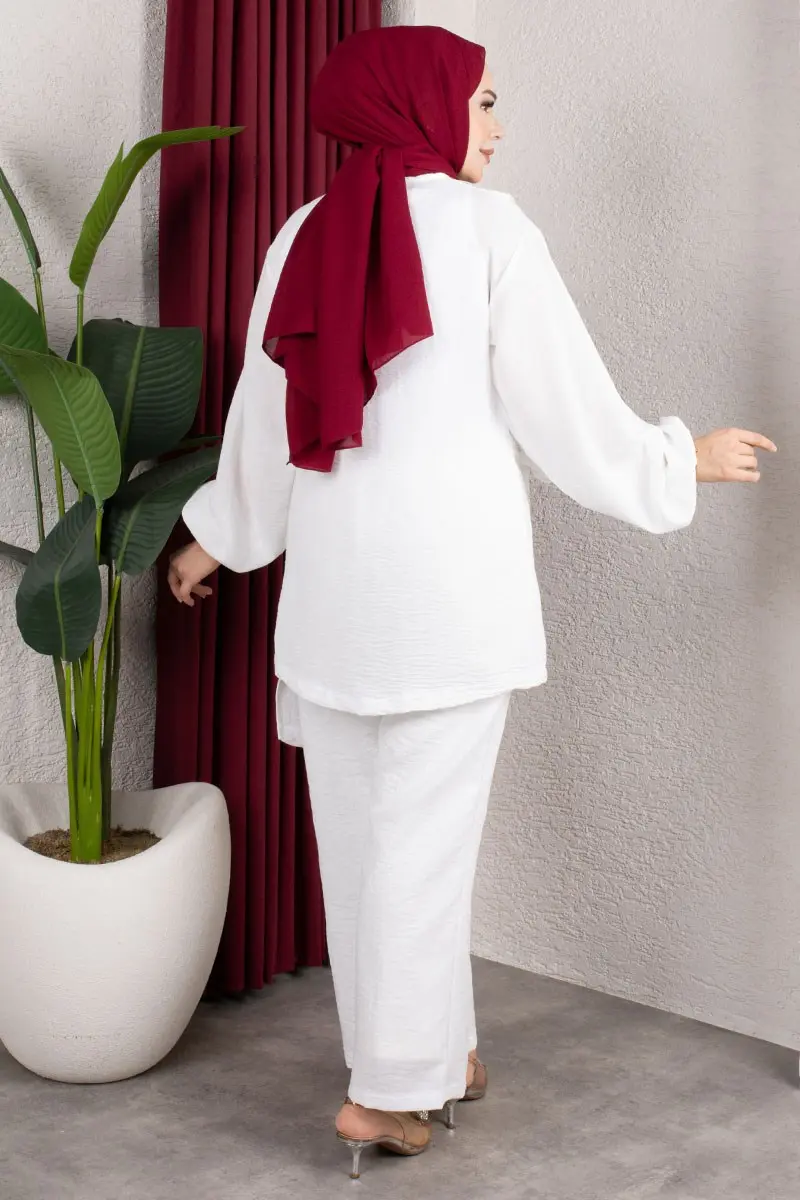 Two-piece Set With Waist Tie-detail