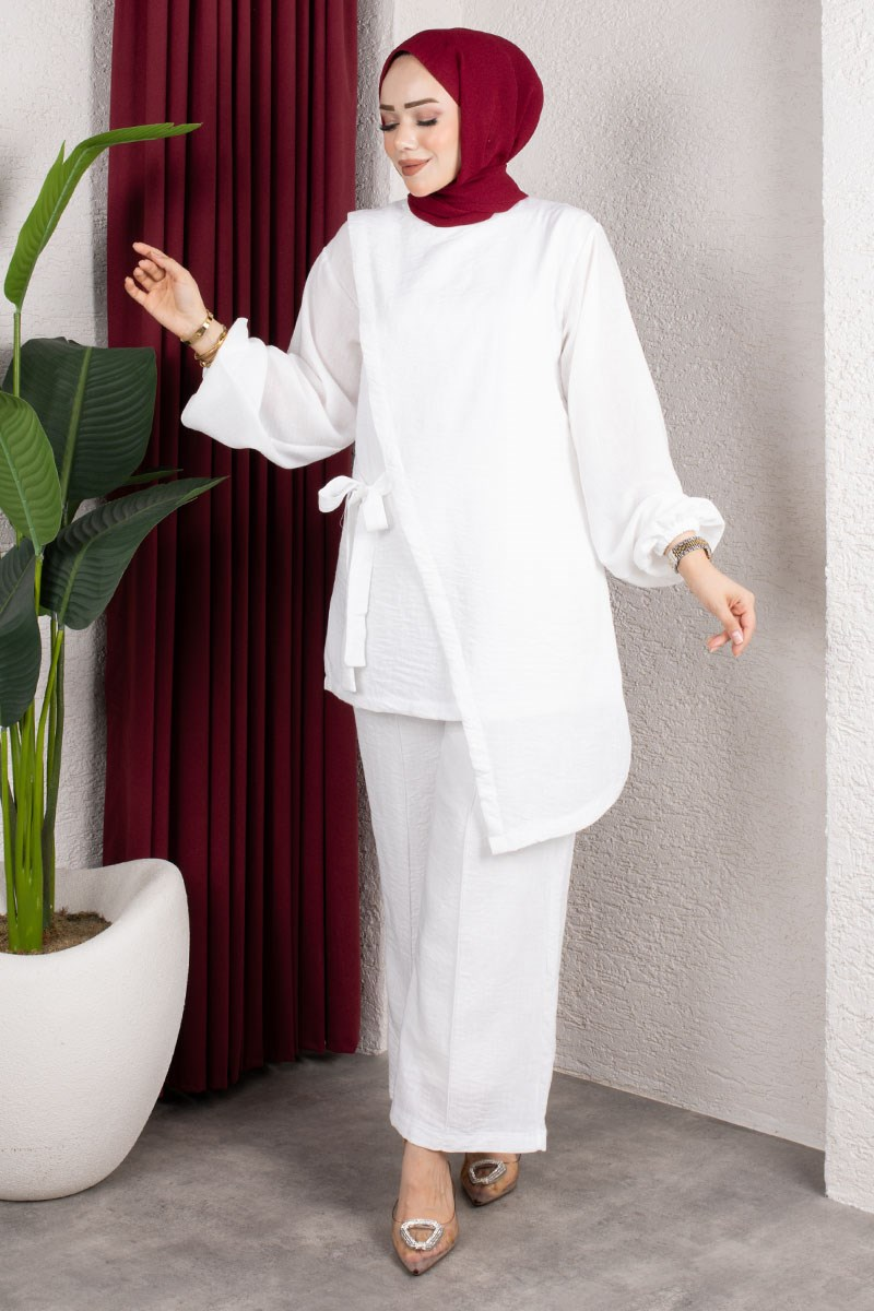 Two-piece Set With Waist Tie