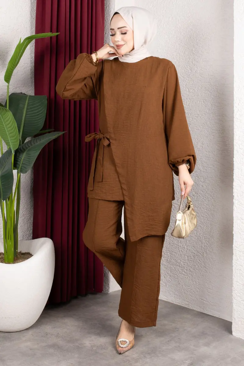 Two-piece Set With Waist Tie-detail