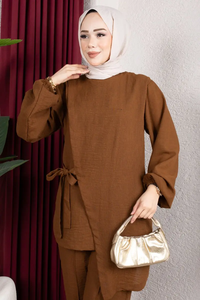 Two-piece Set With Waist Tie-detail
