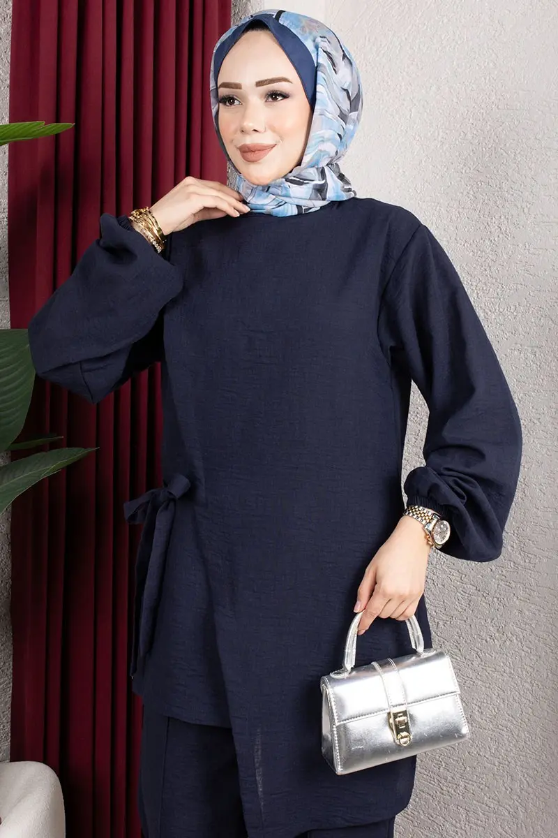 Two-piece Set With Waist Tie-detail