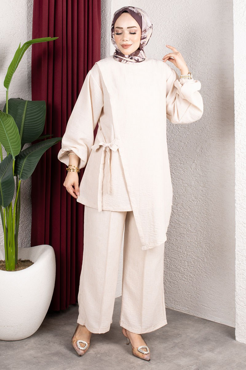 Two-piece Set With Waist Tie